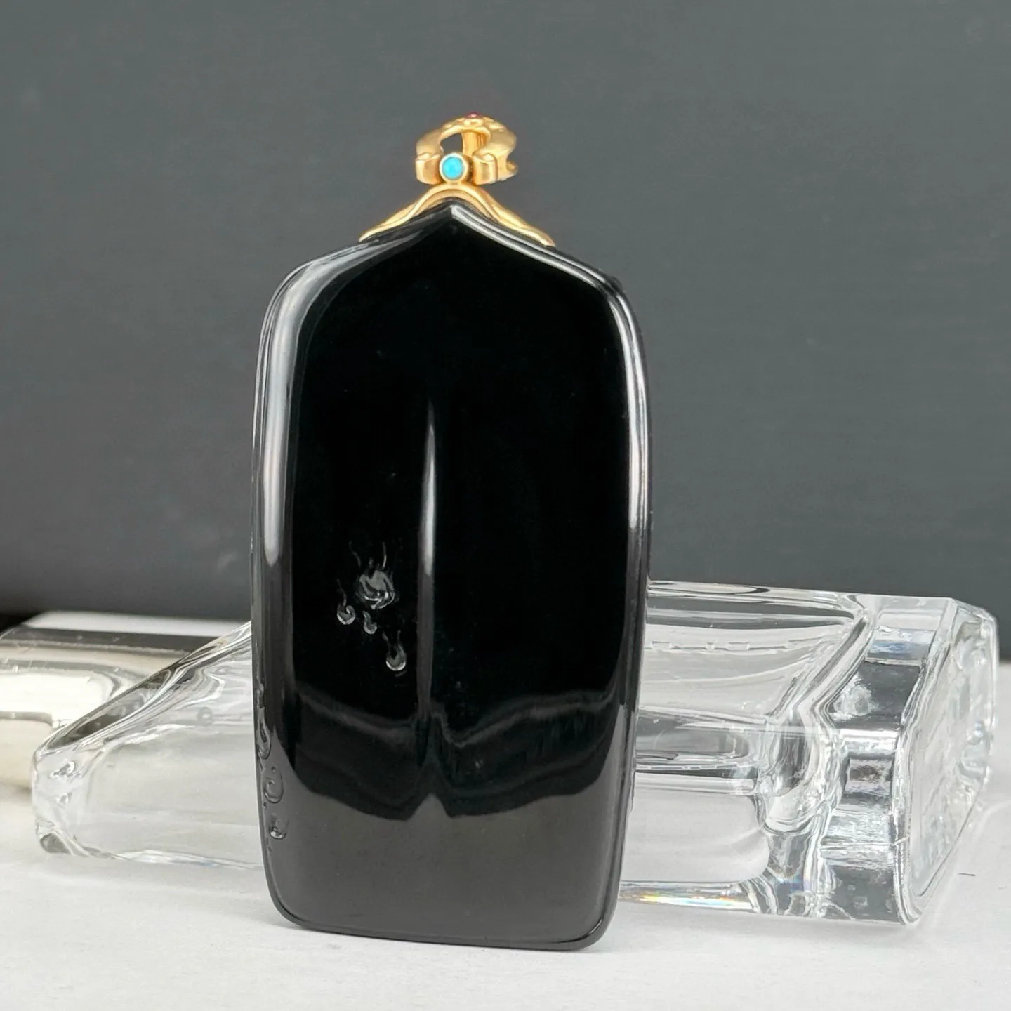 墨翠观音 打灯通透 黑度极好 尺寸80.2