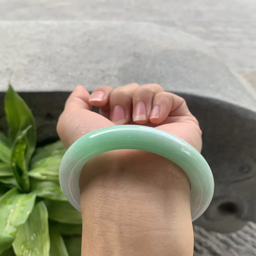 圈口 55.7-11.1【春彩圆条手镯】圆条55 56可戴