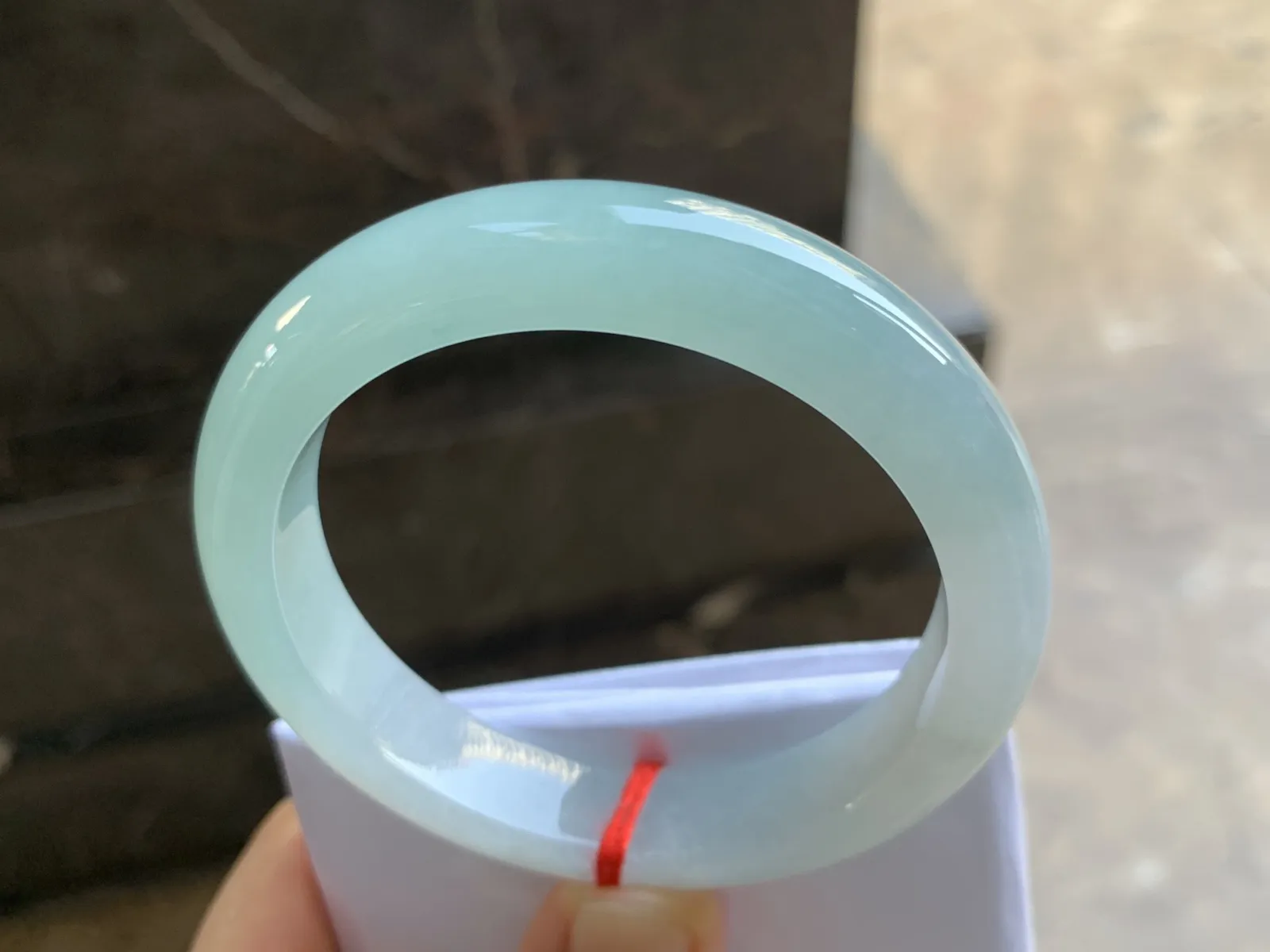 56-12.5-8.5mm
冰种晴水手镯 水润光泽 清新