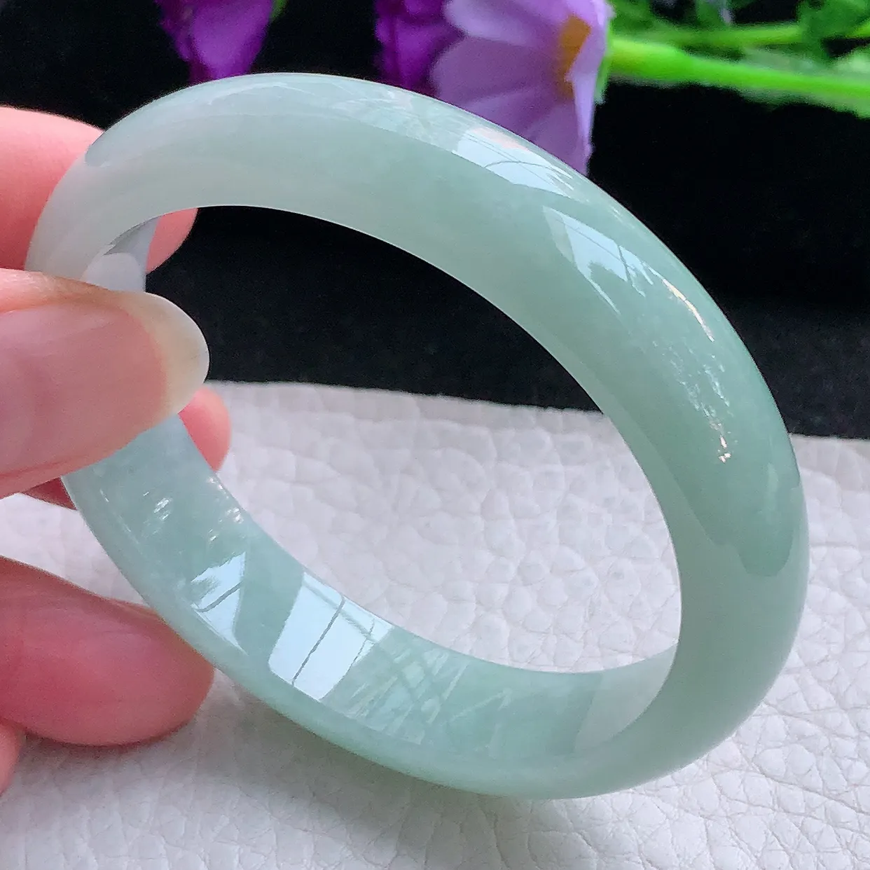 nr小圈口54*48.5*12.8*7贵妃镯 缅甸翡翠A货玉手镯浅绿水润宽边玉手环