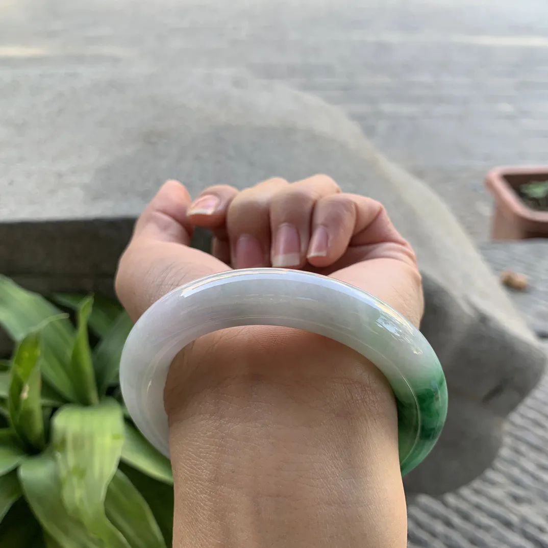 圈口 54.5-11.9【飘辣绿圆条手镯】圆条54 55可戴
