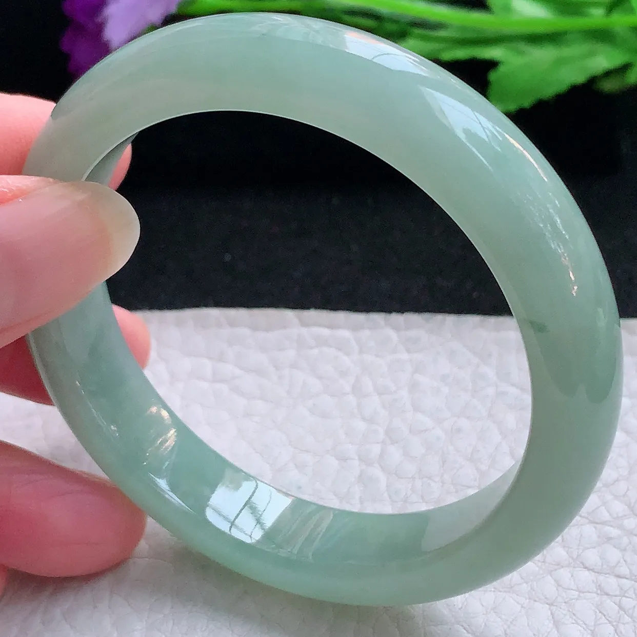 js自然光54*12*7.8平安镯 缅甸翡翠A货玉手镯晴绿水润宽边玉手环