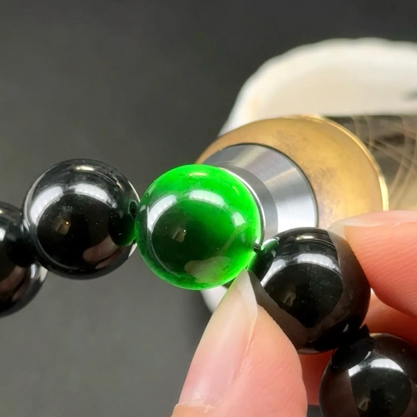 精品墨翠珠子手串 种好色正 黑度极好 打灯通透 油性十足 尺寸13