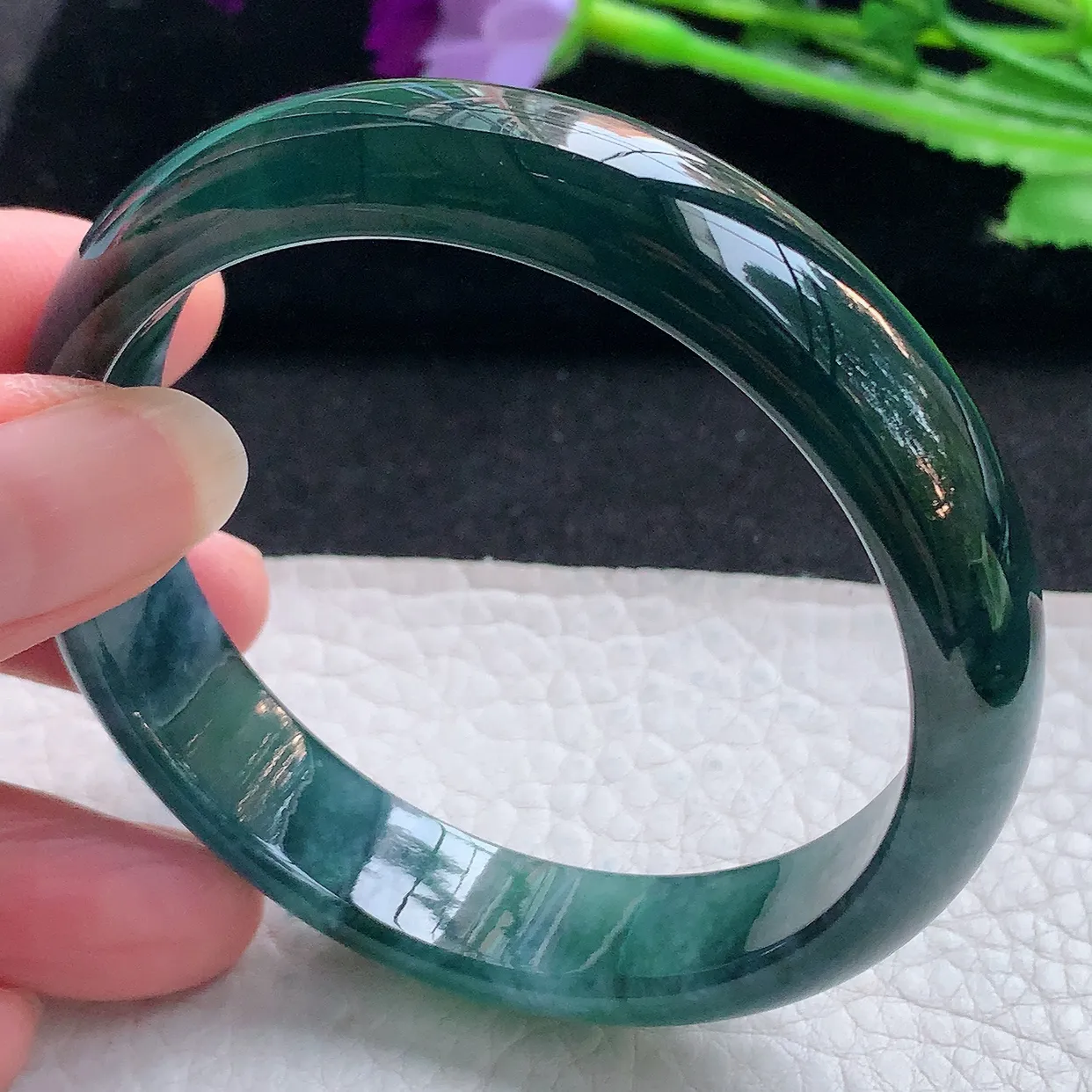 ll自然光57*13*6.5平安镯 翡翠A货玉手镯湖水蓝水灵宽边玉手环