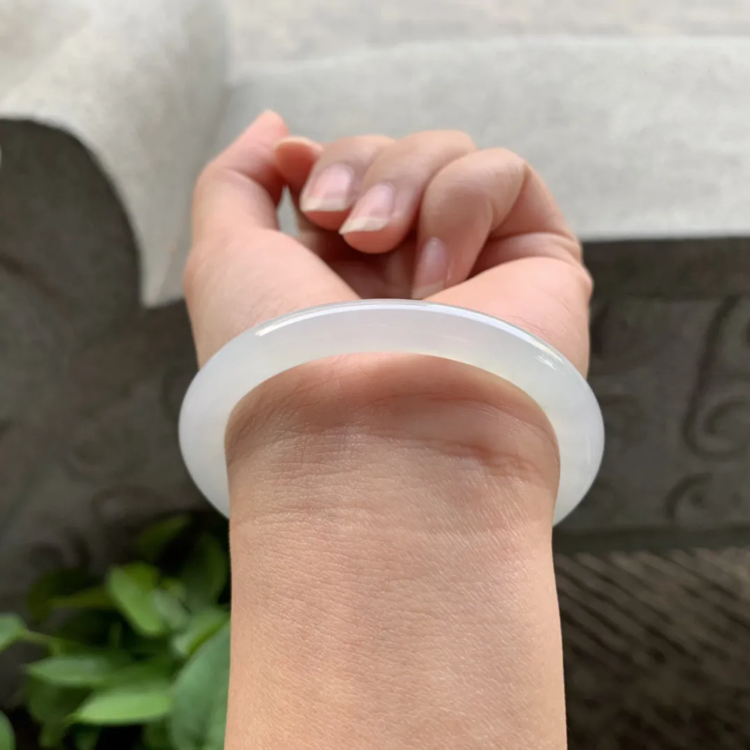 小圈口 53.3-45.8-7.1【冰种白贵妃圆条手镯】贵妃53 54可戴