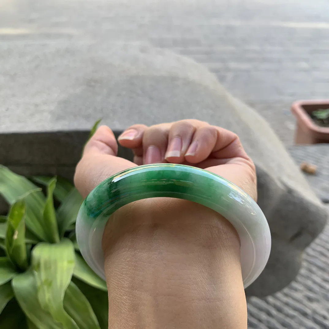 圈口 54.5-11.9【飘辣绿圆条手镯】圆条54 55可戴