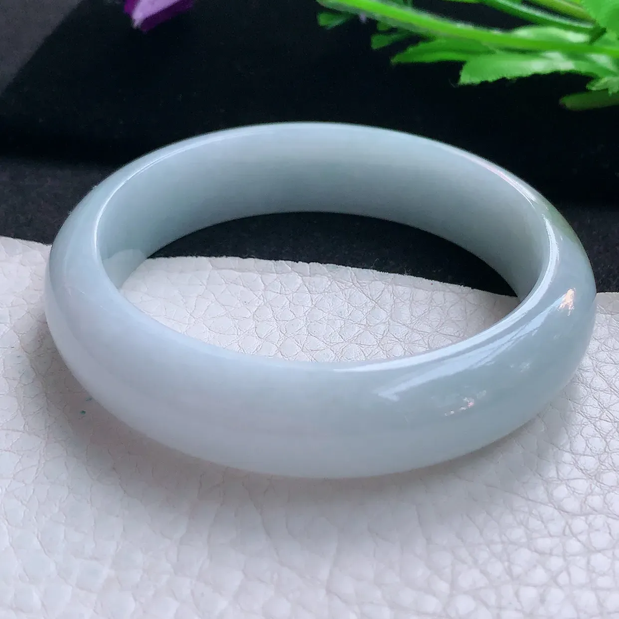 ll自然光56.5*14.8*8.2平安镯 缅甸翡翠A货玉手镯飘花清秀宽边玉手环