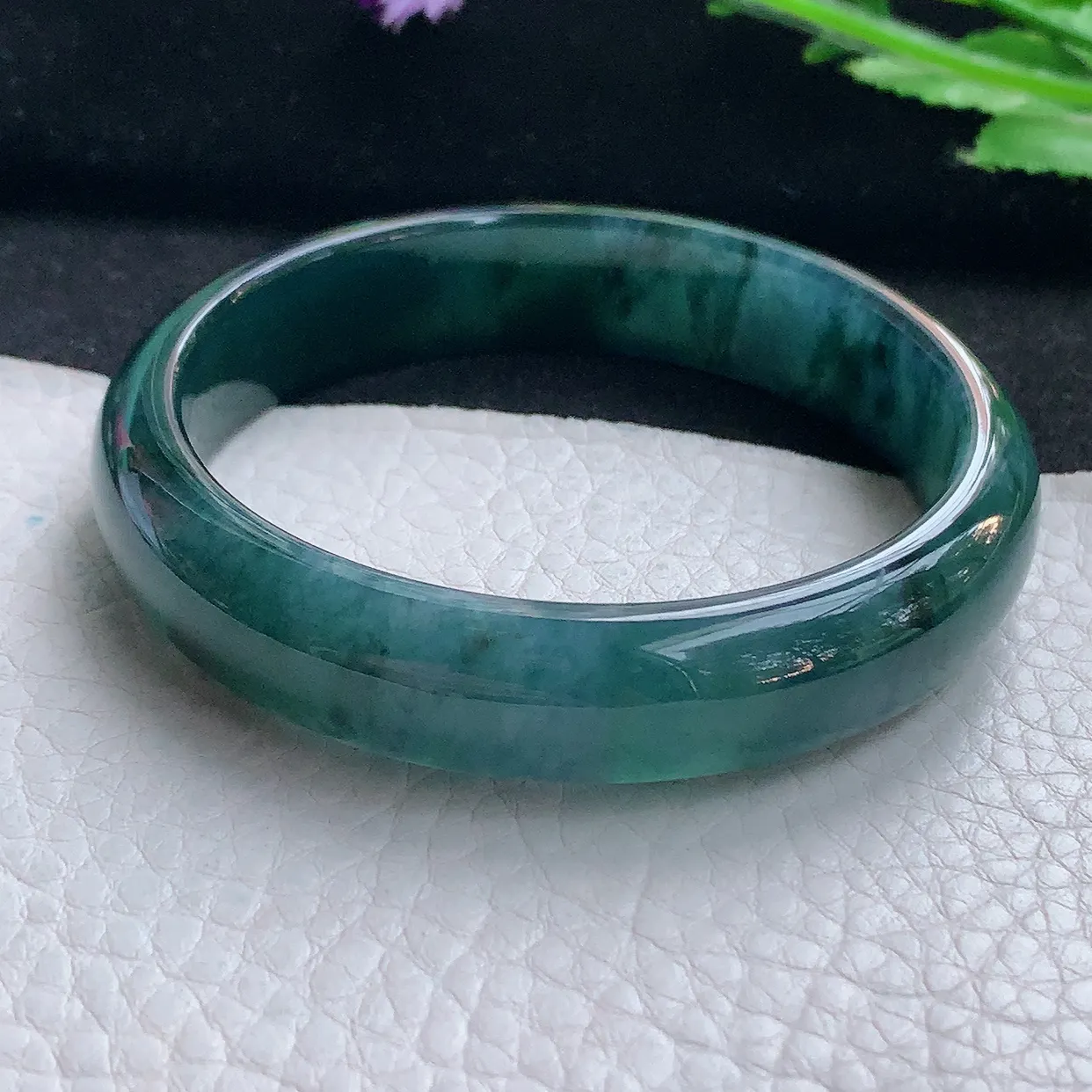 ll自然光57*13*6.5平安镯 翡翠A货玉手镯湖水蓝水灵宽边玉手环