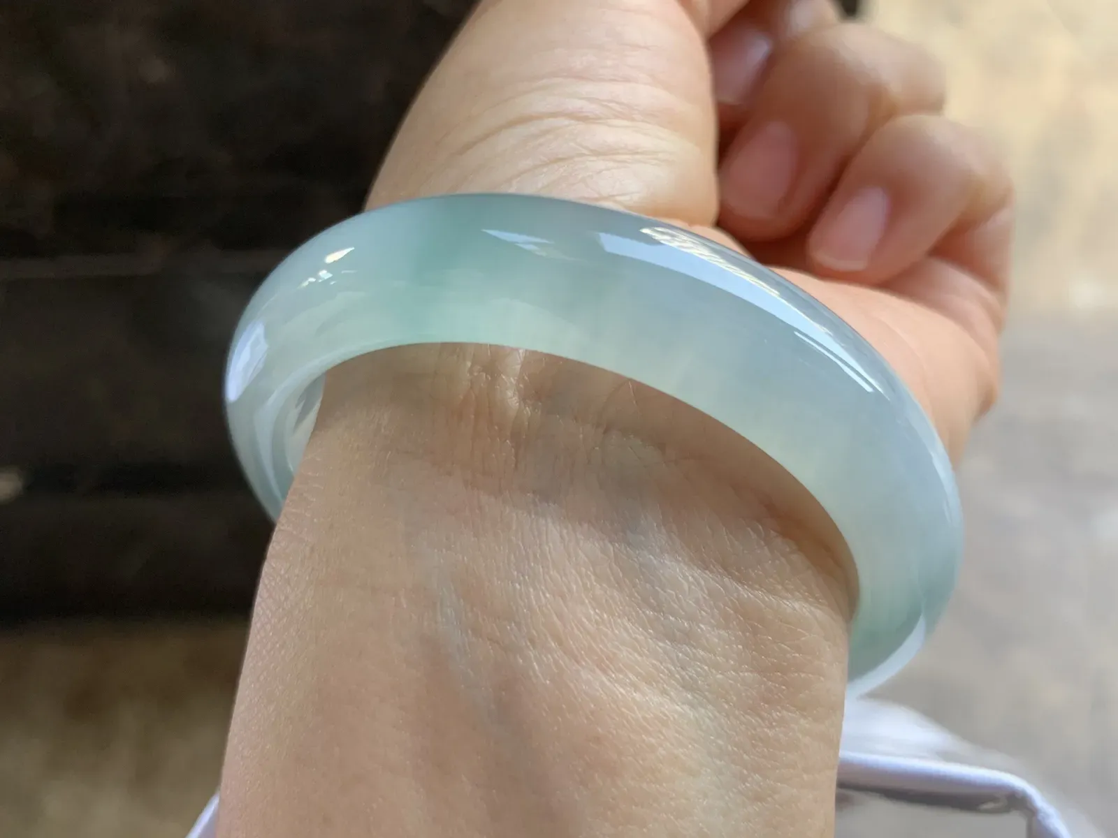 54-12.7-8mm
冰种手镯 冰透莹润 清爽 干净