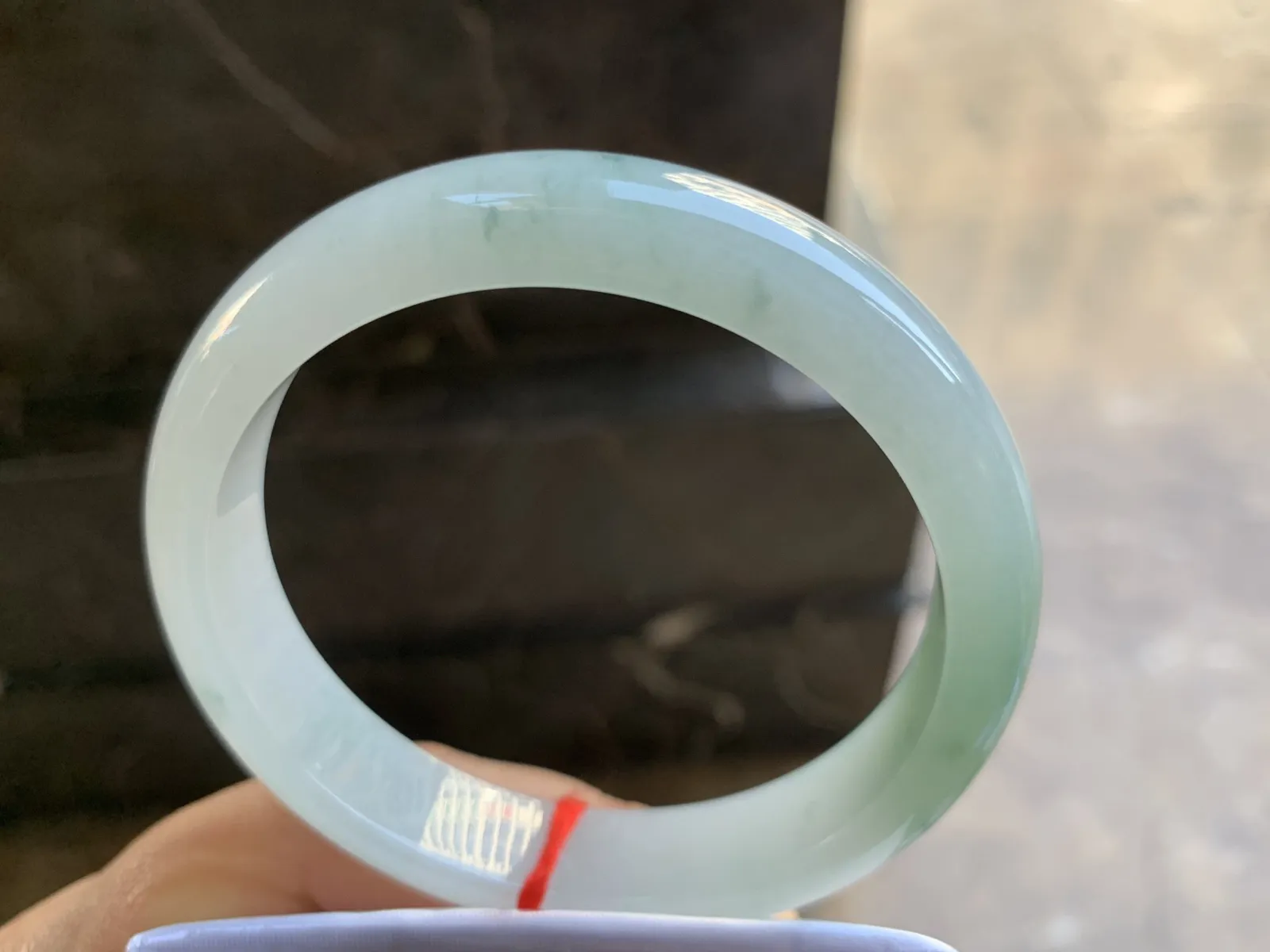 59.5-13-7.8mm
冰种飘花手镯 底子细腻 水润