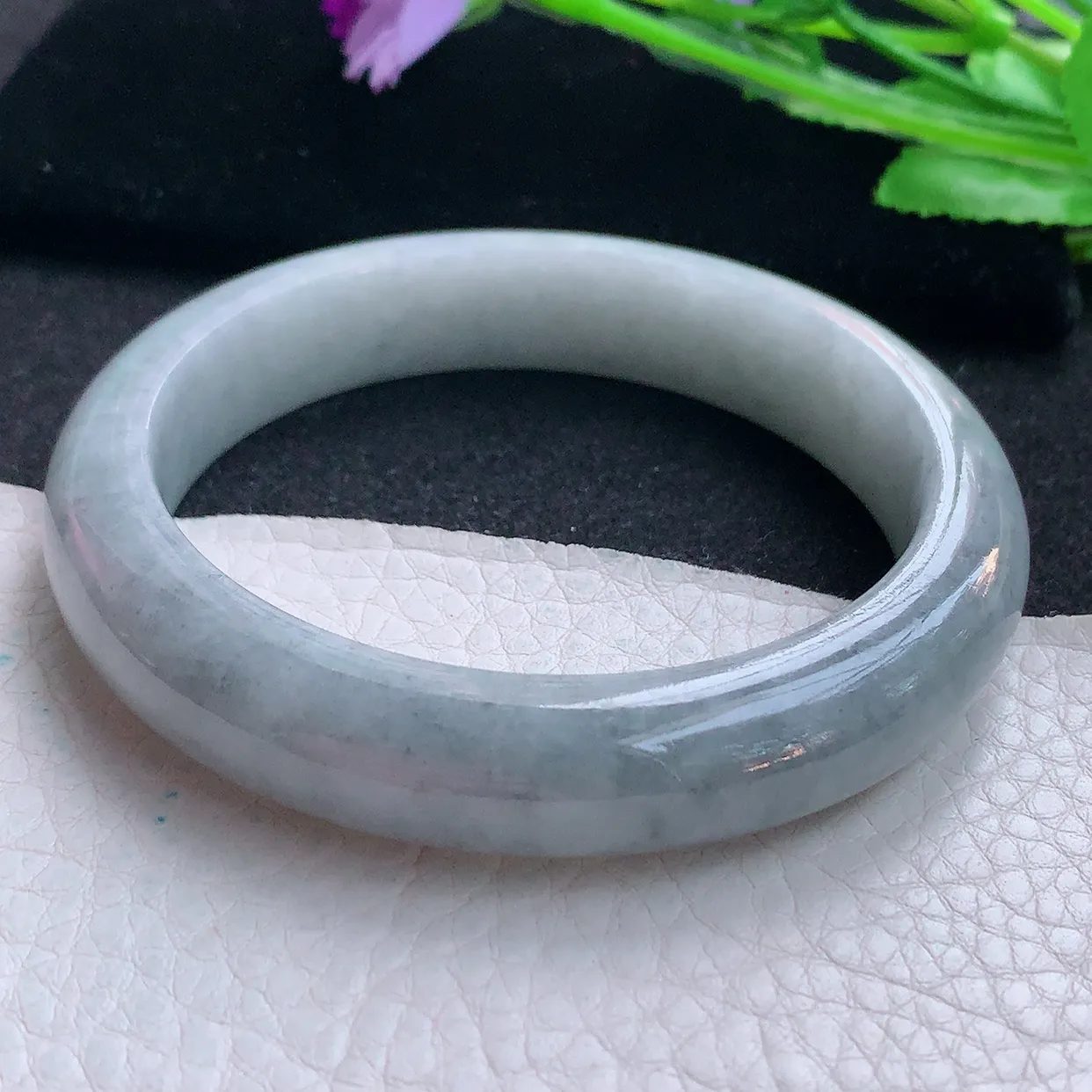 ll自然光59.5*12.6*9平安镯 缅甸翡翠A货玉手镯水润乌鸡花宽边玉手环