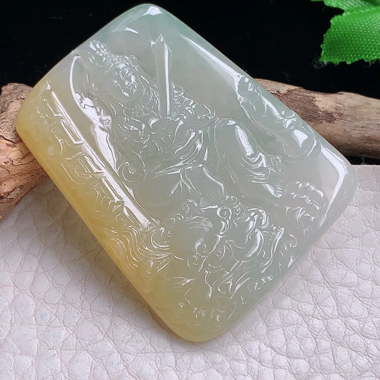 yn实拍46.5*37*4.2缅甸翡翠精雕冰双彩文殊菩萨 生肖守护神玉项坠 玉挂件