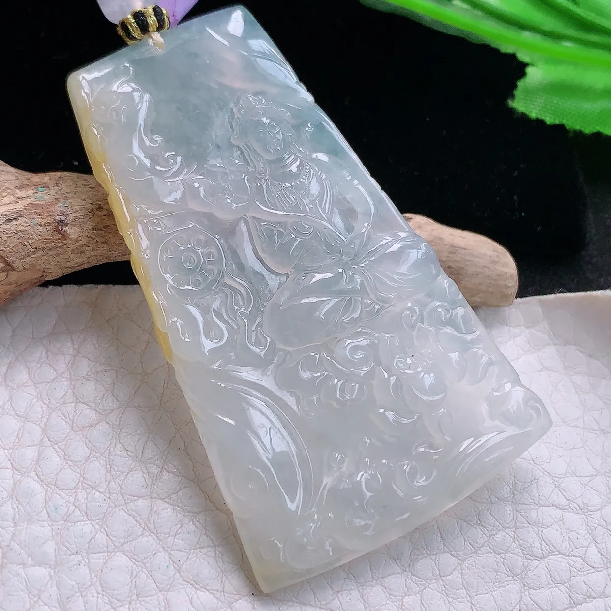 yl实拍64.2*38*5.4缅甸翡翠精雕冰双彩持莲花玉观音 赐福观音玉项坠 玉挂件