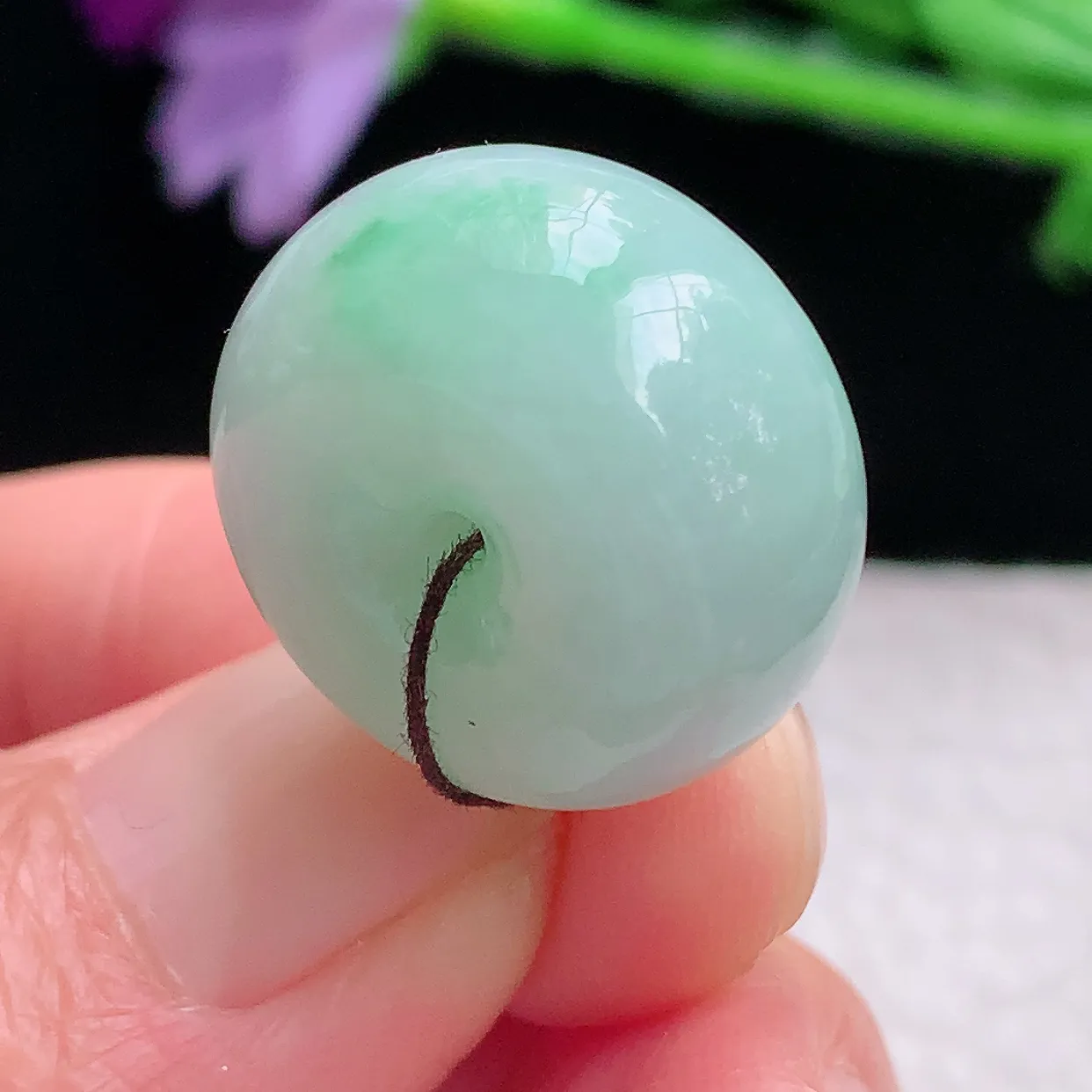 py实拍20.2*11.6缅甸翡翠精雕水润飘绿路路通 财运亨通玉项坠 玉挂件