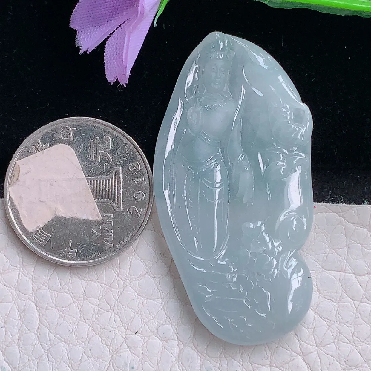 py实拍52*25.2*4.8缅甸翡翠精雕蓝韵立体普贤菩萨玉项坠 玉挂件