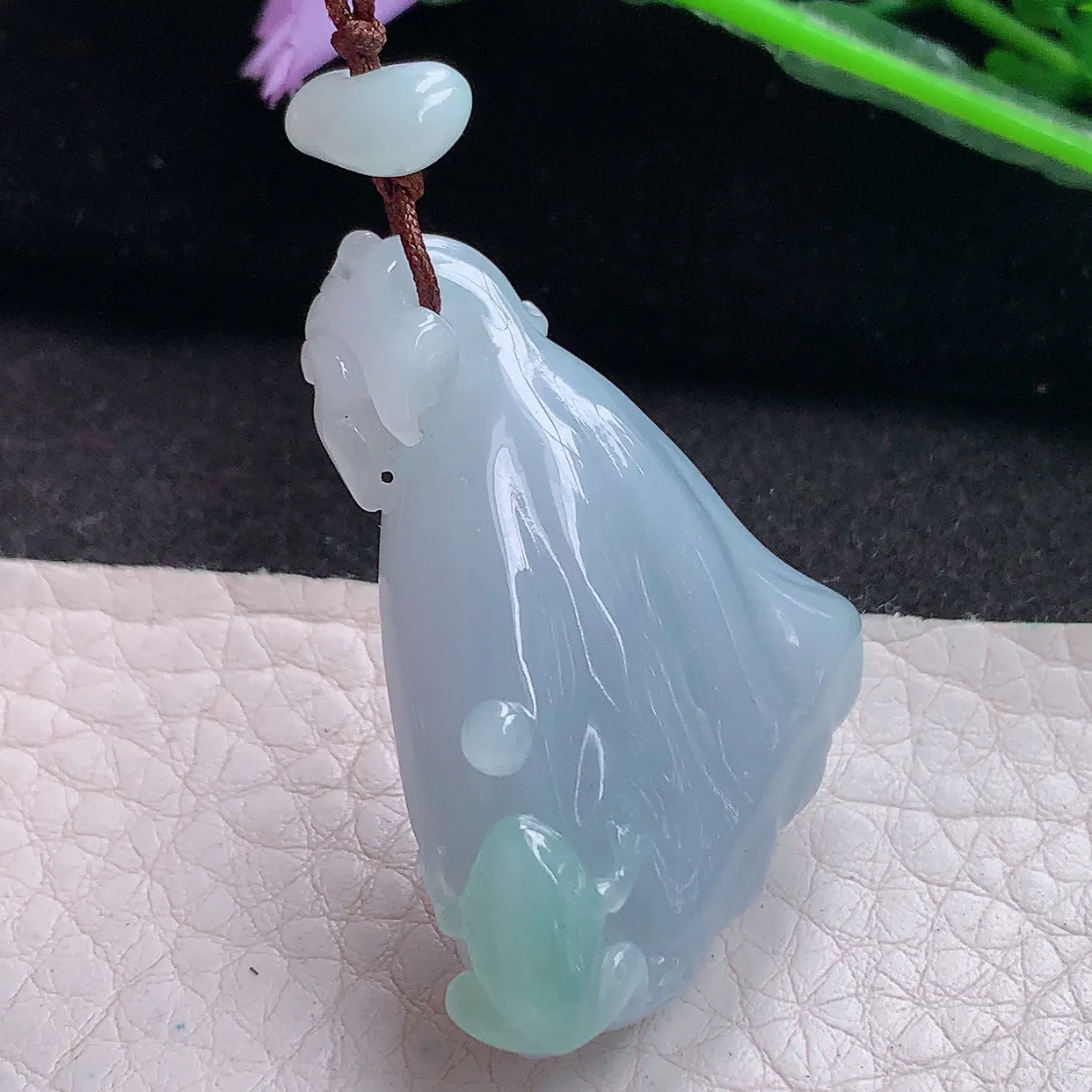 py实拍33.8*20*7.5缅甸翡翠精雕春带多莲蓬 多子多孙玉吊坠