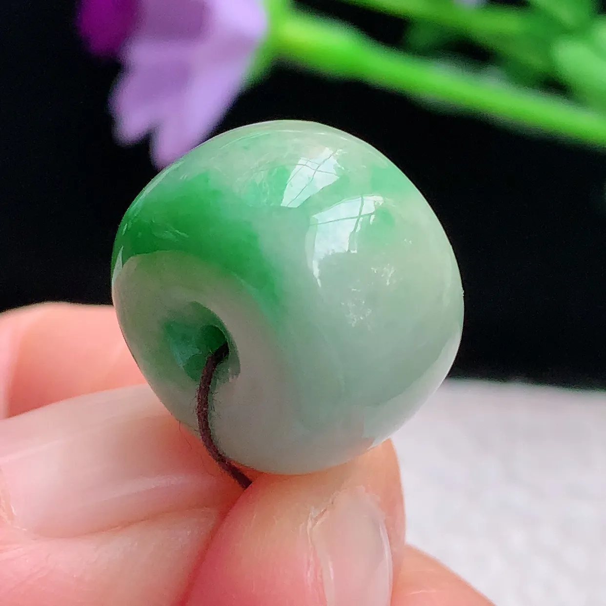 py实拍18.8*12.8缅甸翡翠精雕辣绿路路通 转运珠吊坠 财运亨通玉项坠 玉挂件