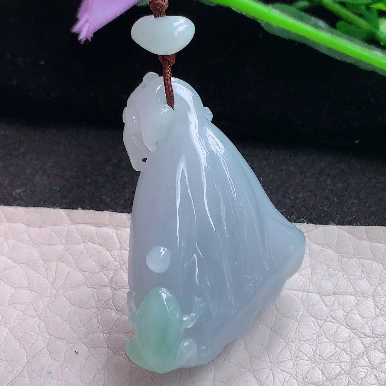 py实拍33.8*20*7.5缅甸翡翠精雕春带多莲蓬 多子多孙玉吊坠