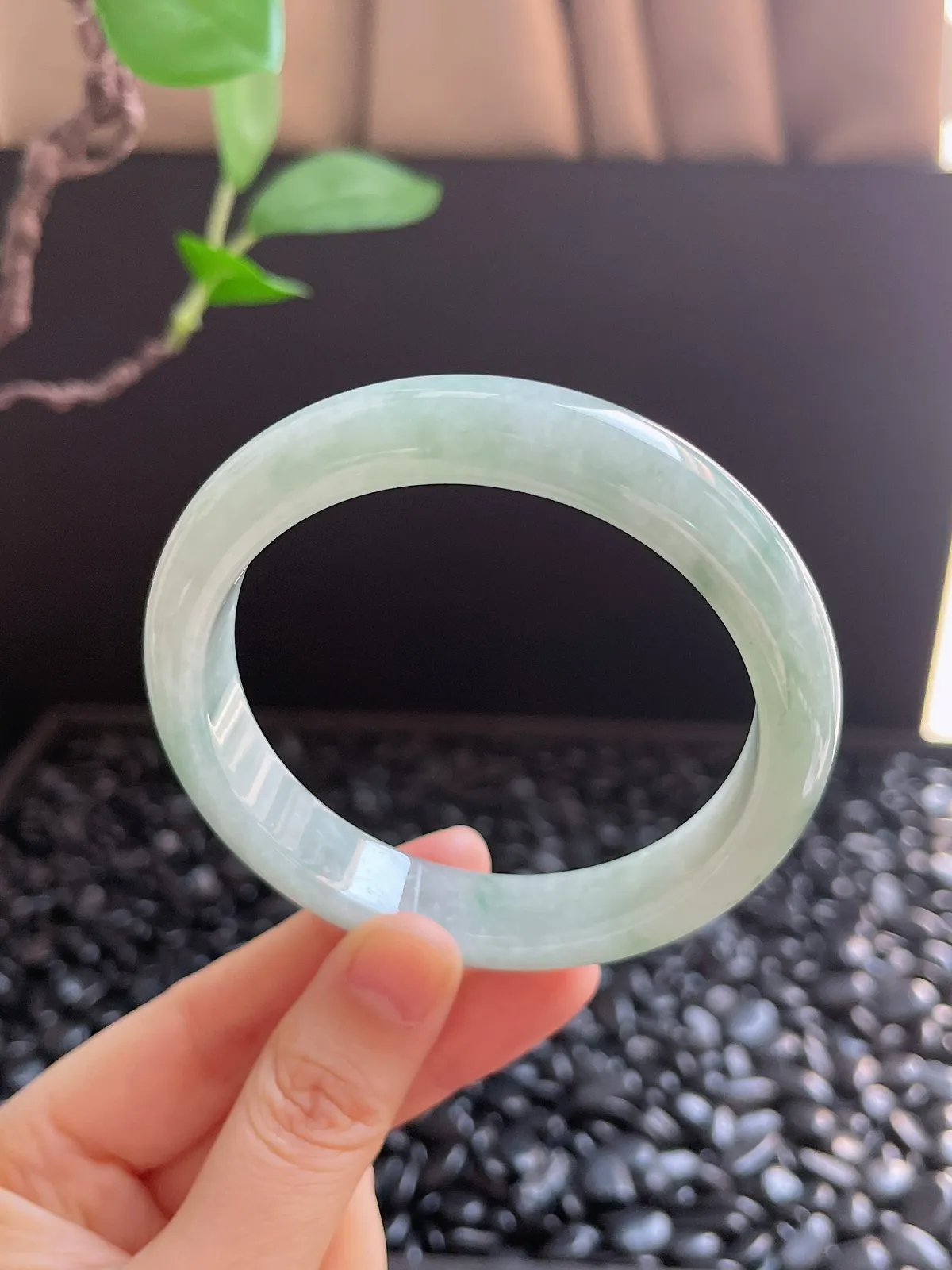 正圈60.5圈口，翡翠冰糯种飘花手镯