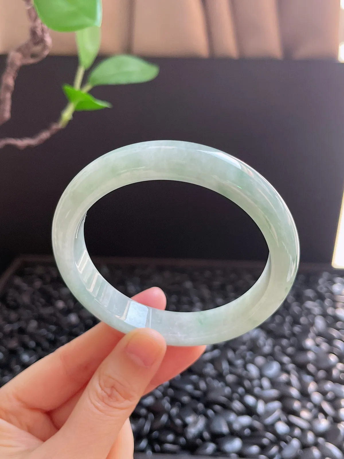 正圈60.5圈口，翡翠冰糯种飘花手镯