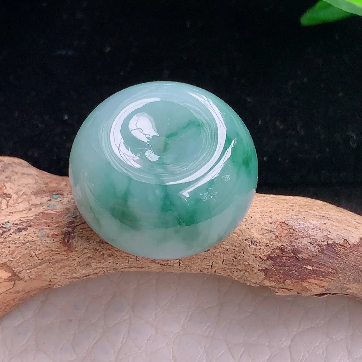 yn实拍21*12.3缅甸翡翠精雕冰飘花路路通 财运亨通玉项坠 玉挂件