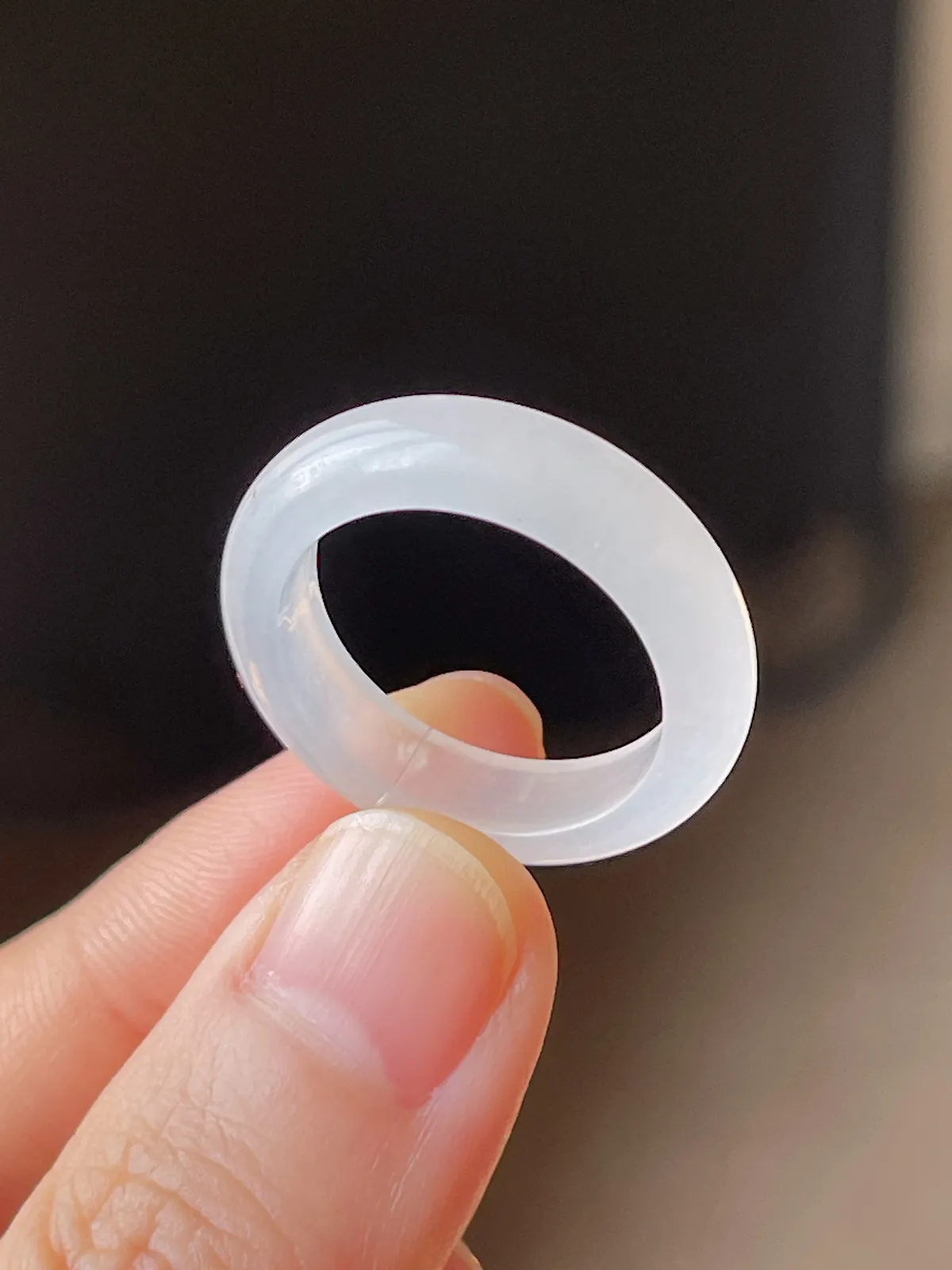 翡翠冰糯种白色戒指