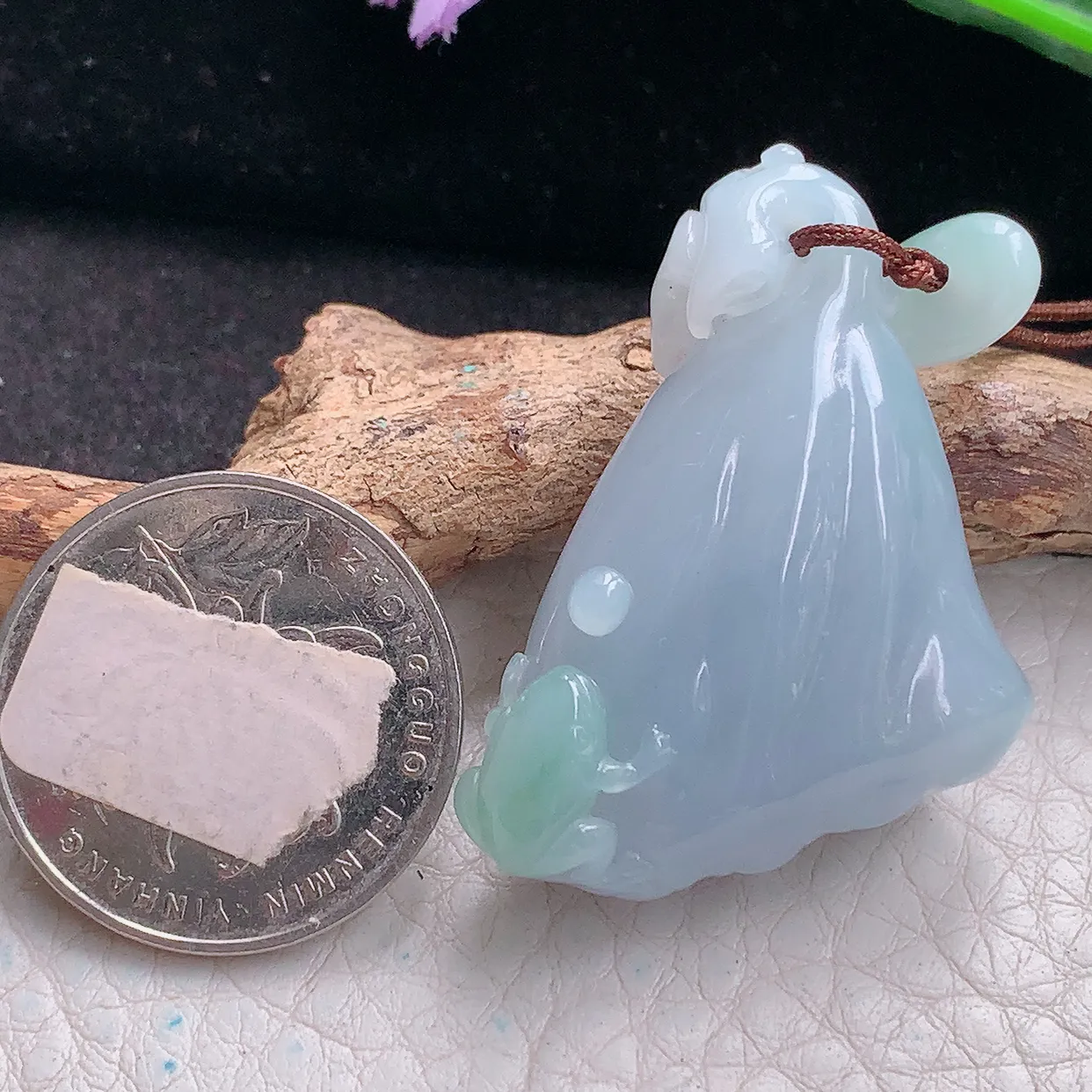 py实拍33.8*20*7.5缅甸翡翠精雕春带多莲蓬 多子多孙玉吊坠