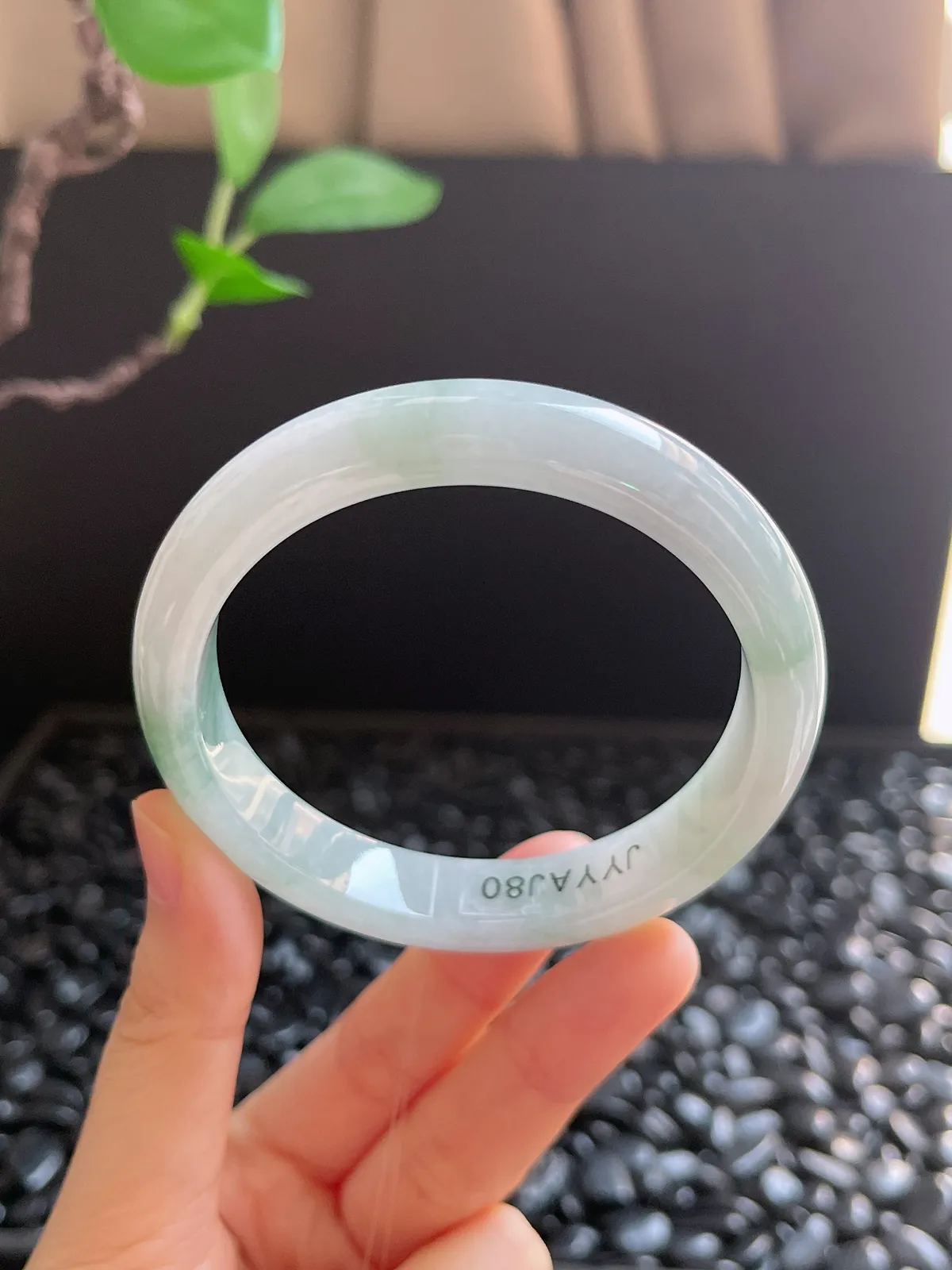 正圈57.8圈口，翡翠糯化种飘花手镯