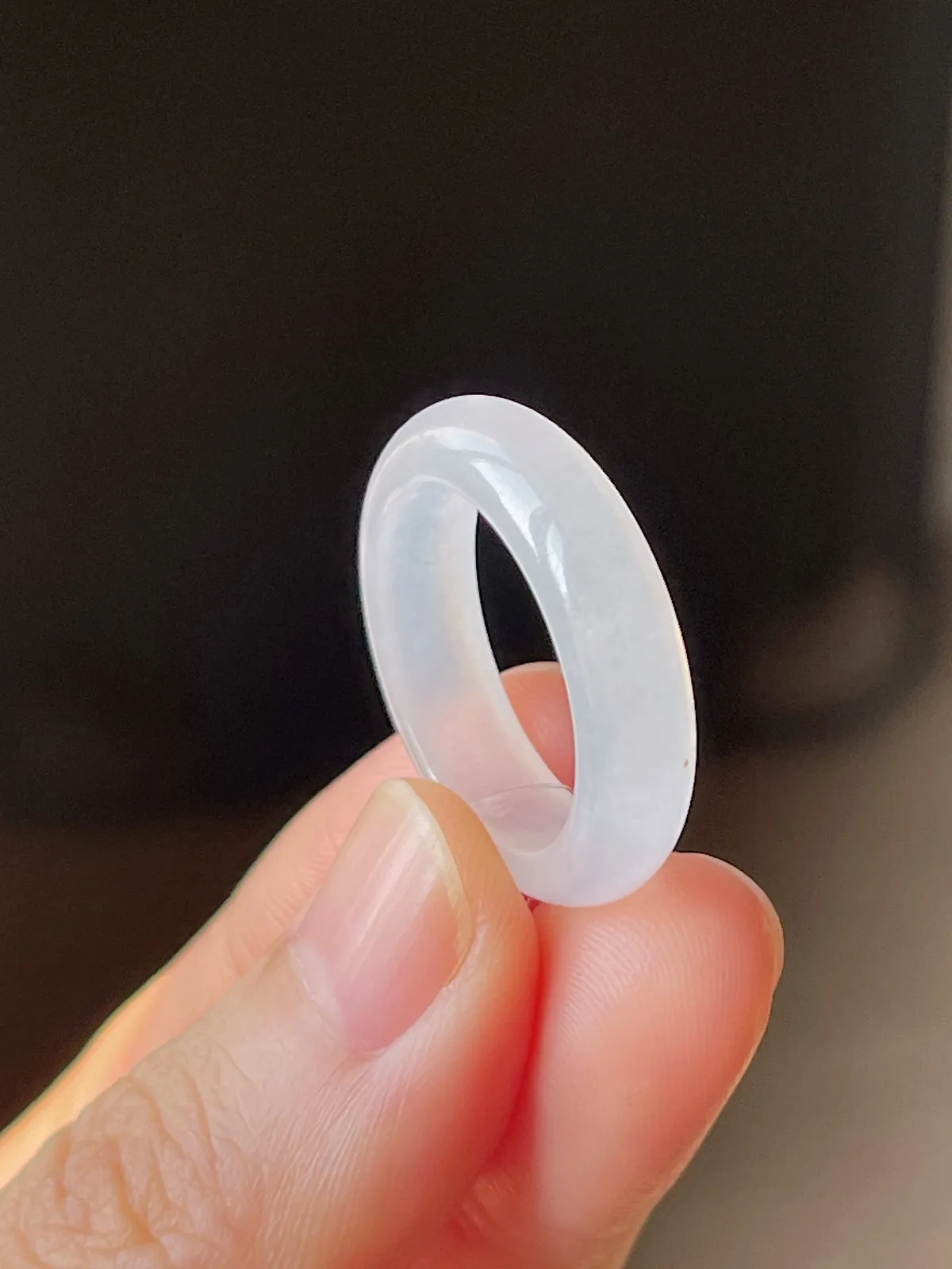 翡翠冰糯种白色戒指