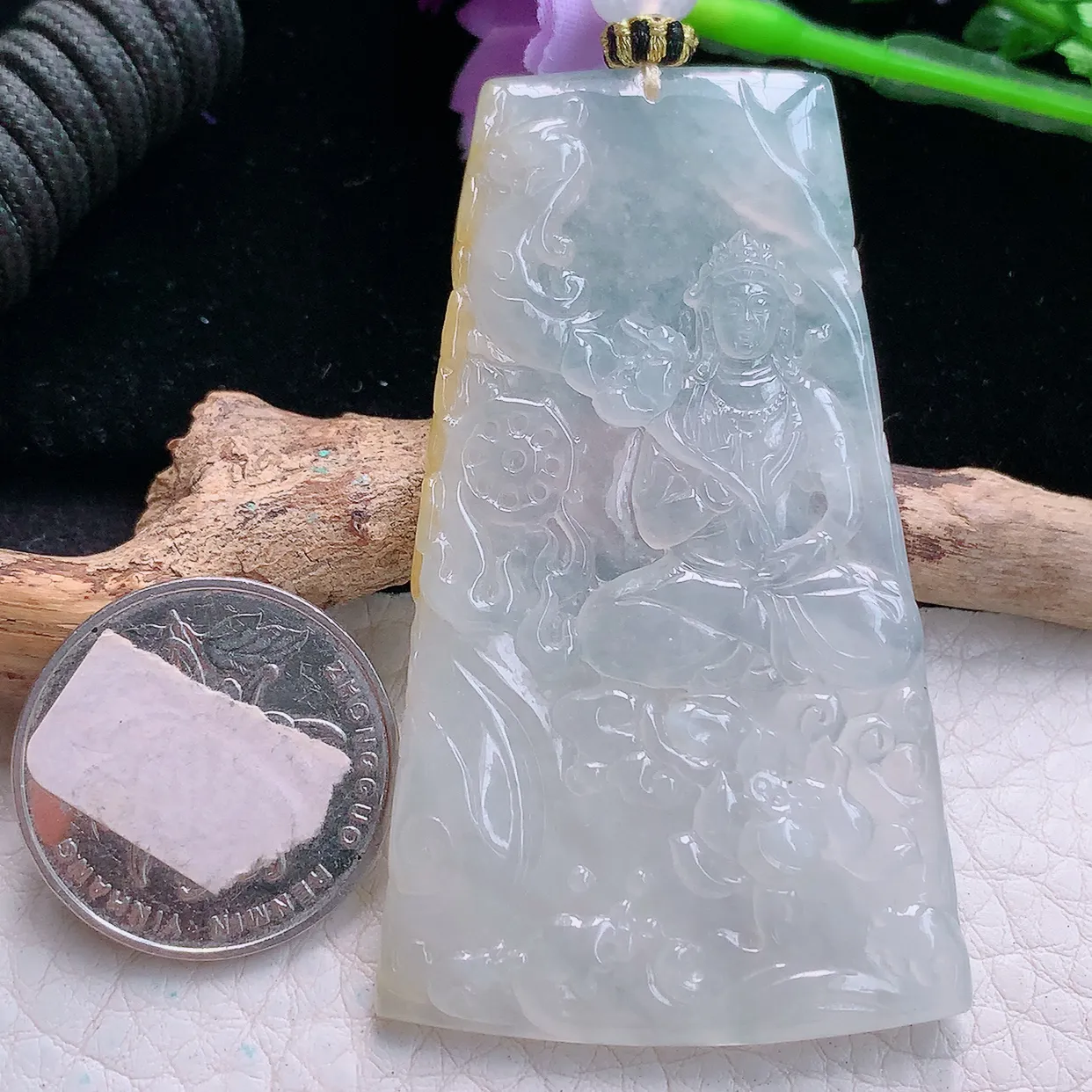 yl实拍64.2*38*5.4缅甸翡翠精雕冰双彩持莲花玉观音 赐福观音玉项坠 玉挂件