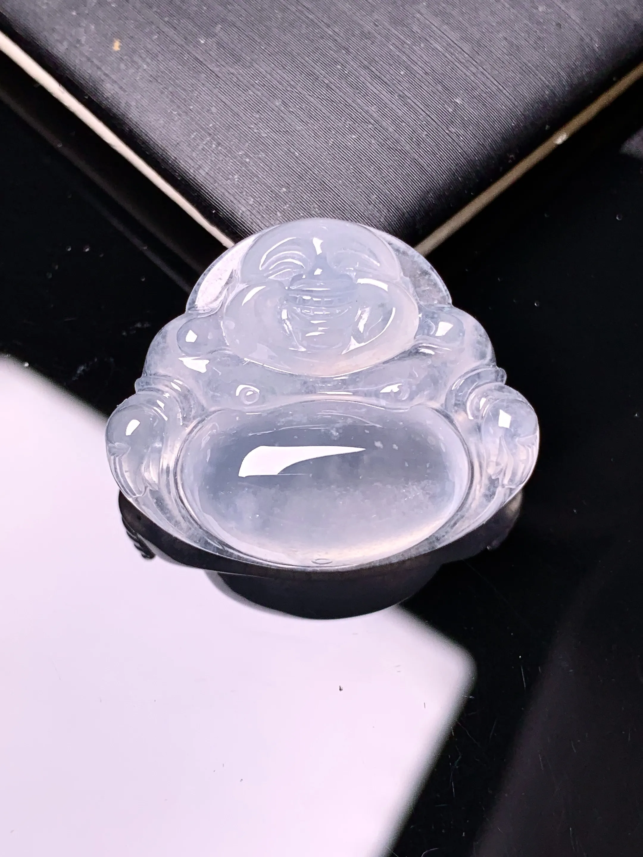 冰种佛公吊坠 玉质细腻 色泽清新艳丽 整体尺寸21.8*26.3*7.6