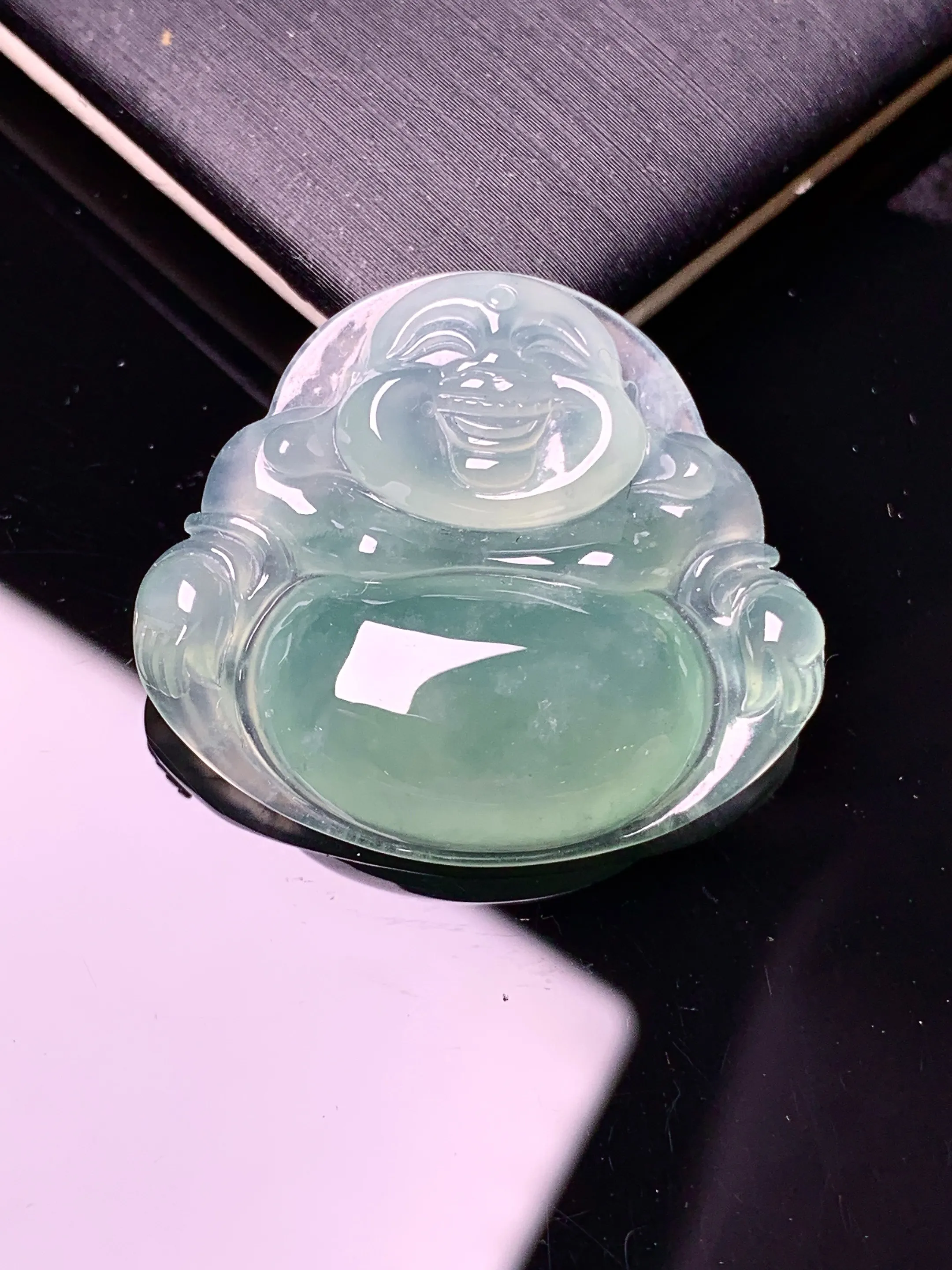 冰种佛公吊坠 玉质细腻 色泽清新艳丽 整体尺寸25.6*29.3*6