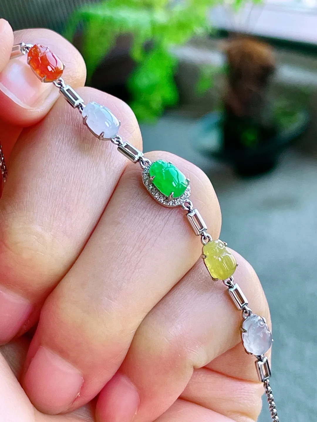 【镶嵌】冰多宝貔貅手链 
【说明】缅料 18k金镶嵌 完美 性价比高  
【整体】8.8-7-4
【