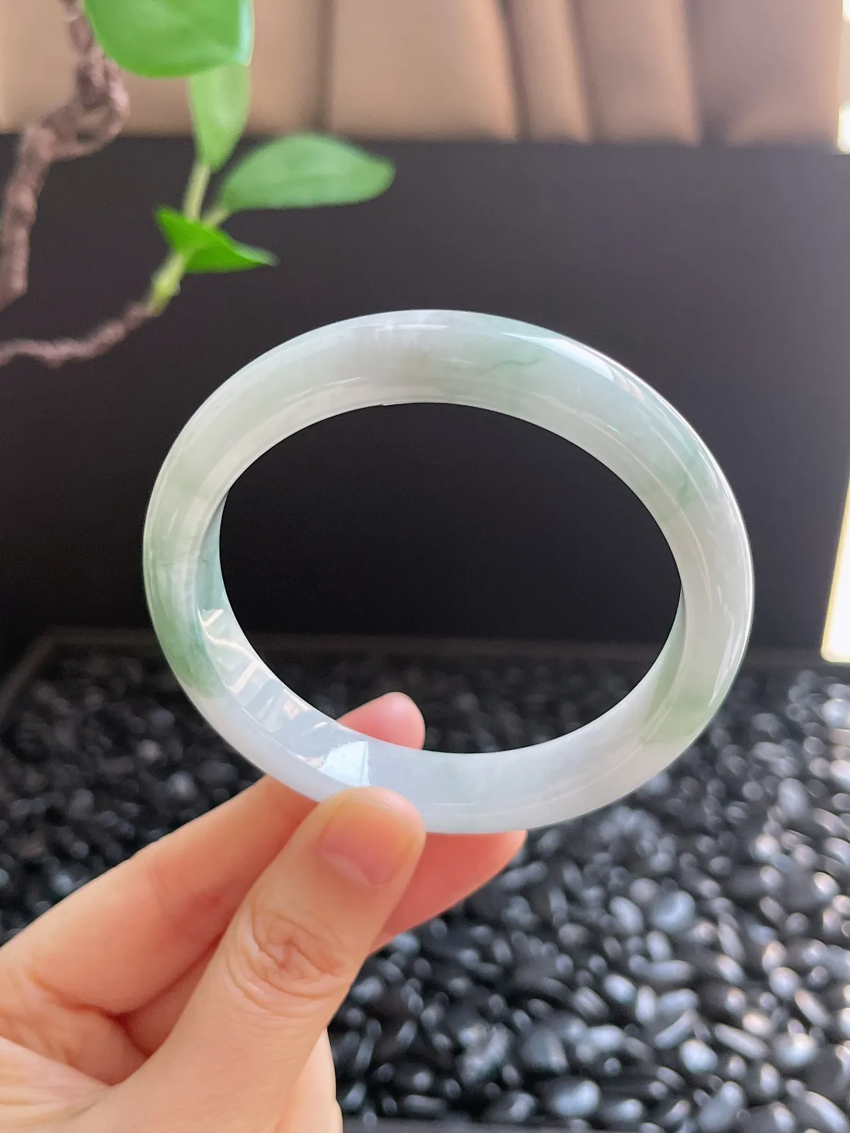 正圈57.8圈口，翡翠糯化种飘花手镯