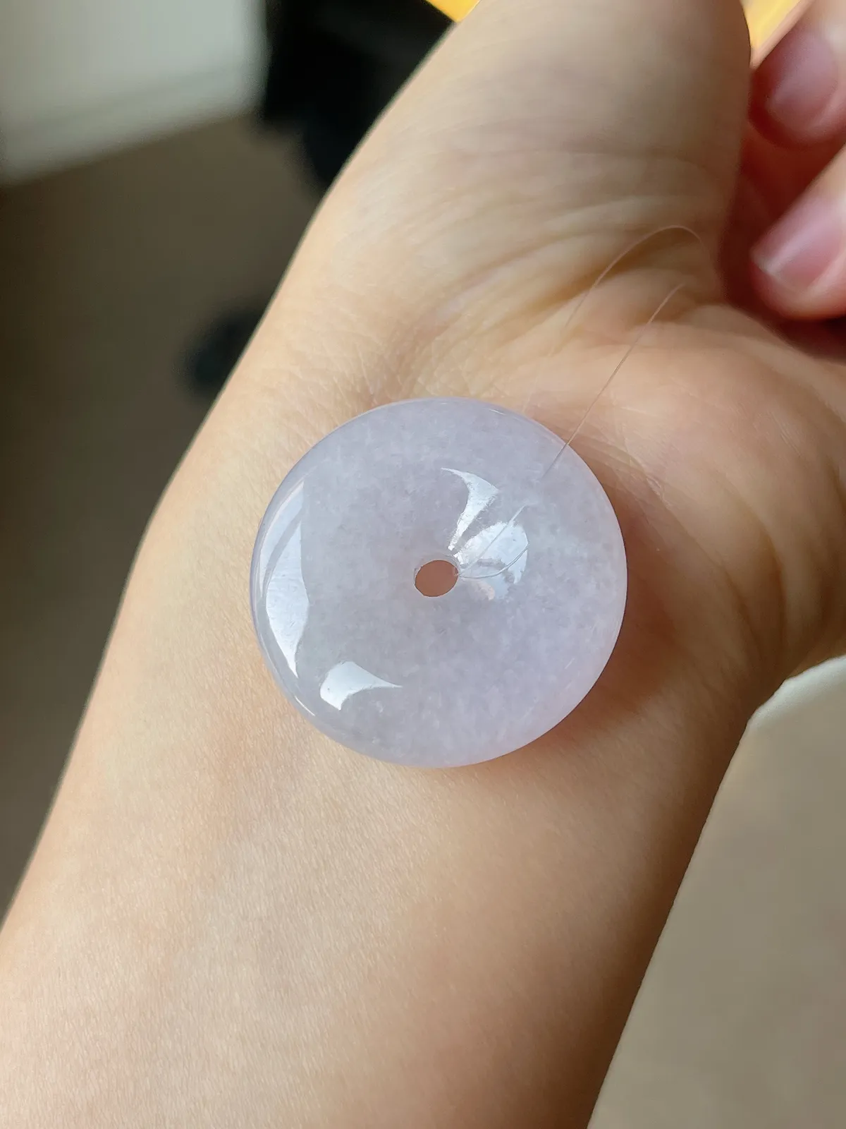 翡翠冰糯种白色平安扣