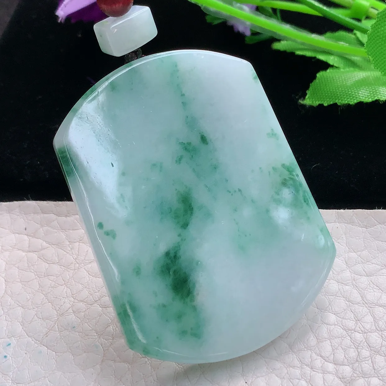 zen实拍54.5*41.2*6.3缅甸翡翠精雕飘花平安无事牌 素面牌玉项坠 玉挂件