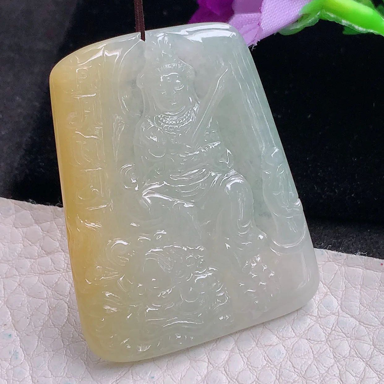 yn实拍46.5*37*4.2缅甸翡翠精雕冰双彩文殊菩萨 生肖守护神玉项坠 玉挂件