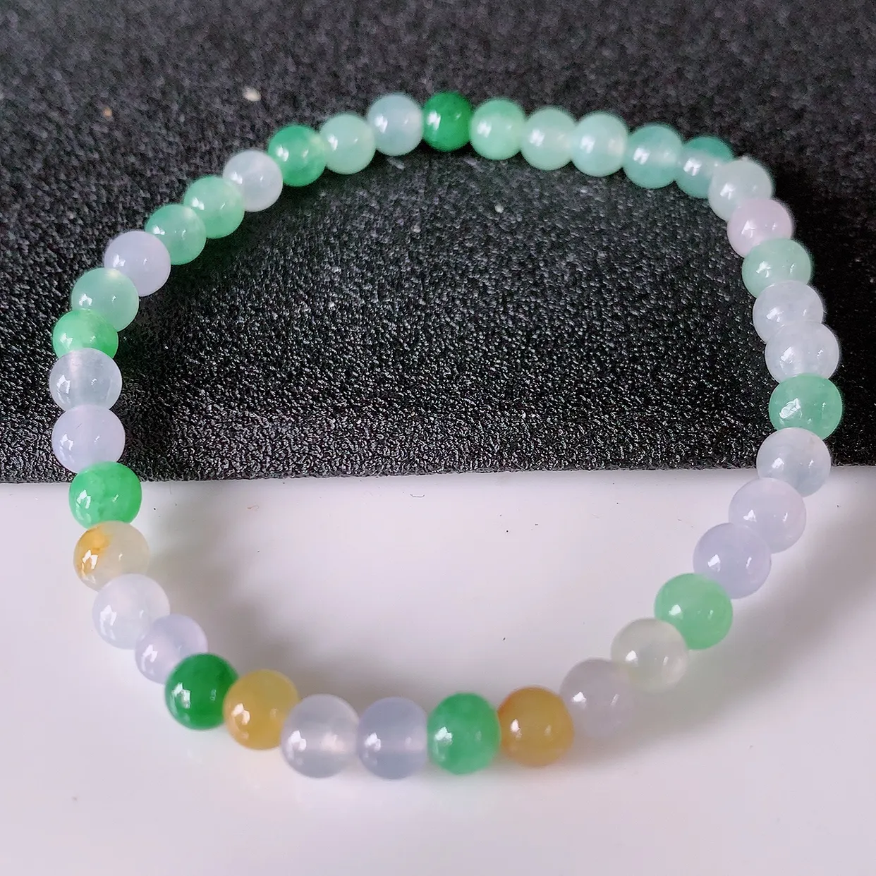 自然光实拍，冰种多宝翡翠手链，多彩翡翠手串，颜色丰富，料子细腻，高档大气， 自戴送礼佳品！#1.30