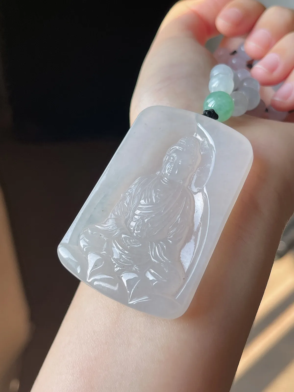 翡翠冰糯种白色吊坠