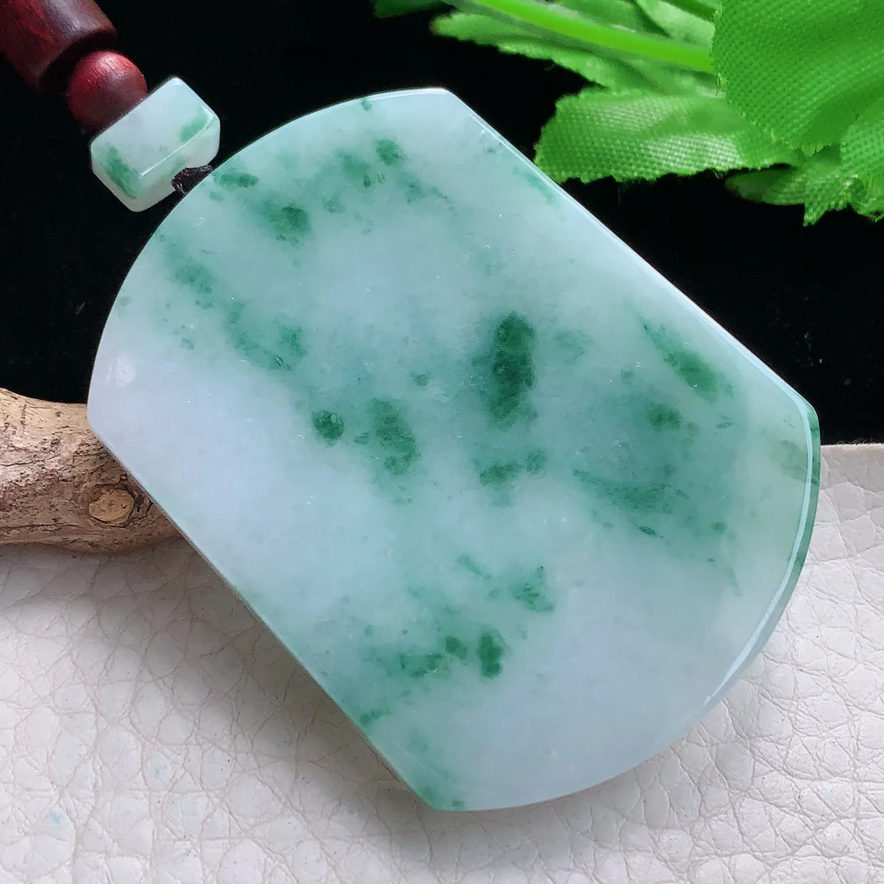 zen实拍54.5*41.2*6.3缅甸翡翠精雕飘花平安无事牌 素面牌玉项坠 玉挂件