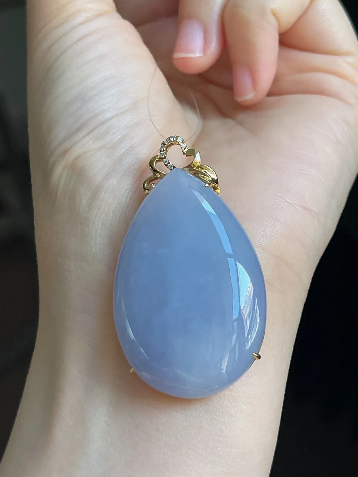 18k金翡翠糯化种蓝紫色大蛋面吊坠