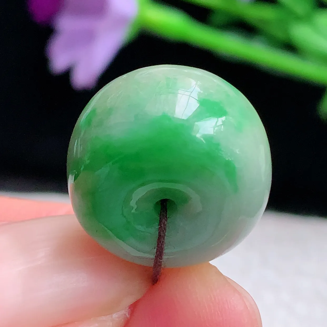 py实拍18.8*12.8缅甸翡翠精雕辣绿路路通 财运亨通玉项坠 玉挂件