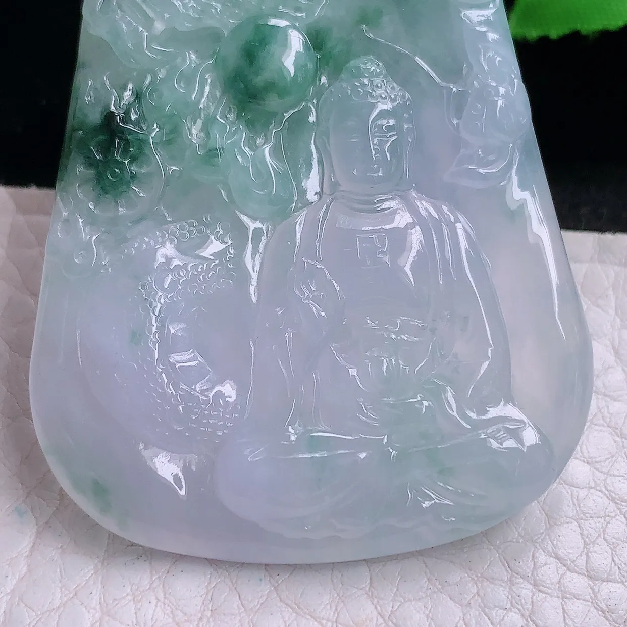 yn实拍66.6*42.5*5.5缅甸翡翠精雕御龙观音 玉观音玉项坠 玉挂件