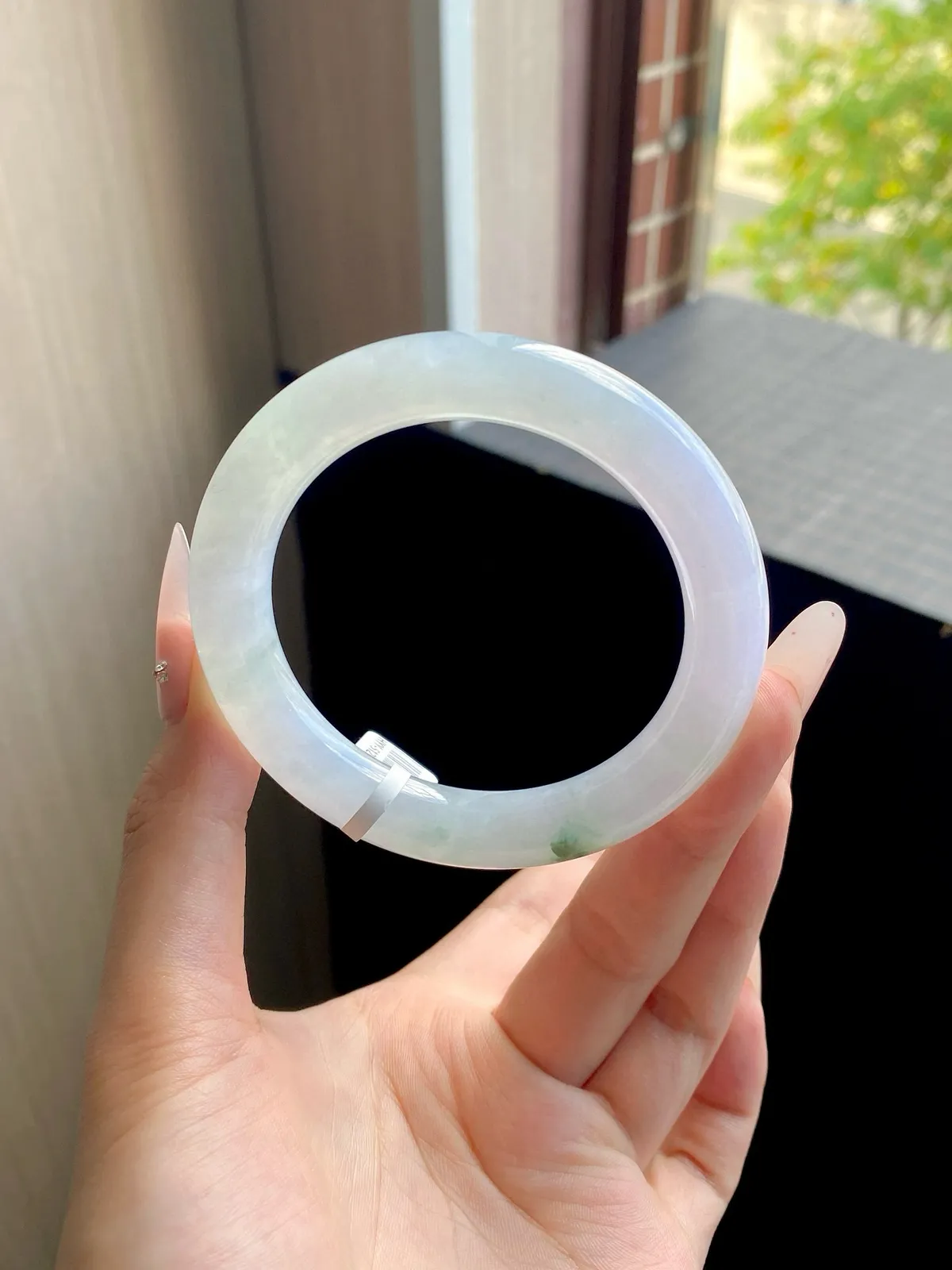 圆镯57圈口，翡翠冰糯种绿飘花手镯