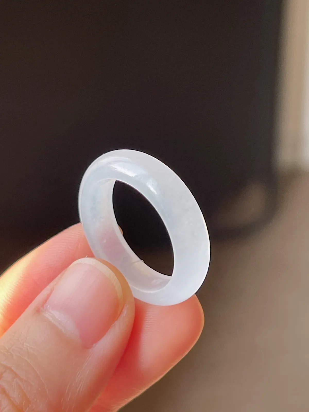 翡翠冰糯种白色戒指