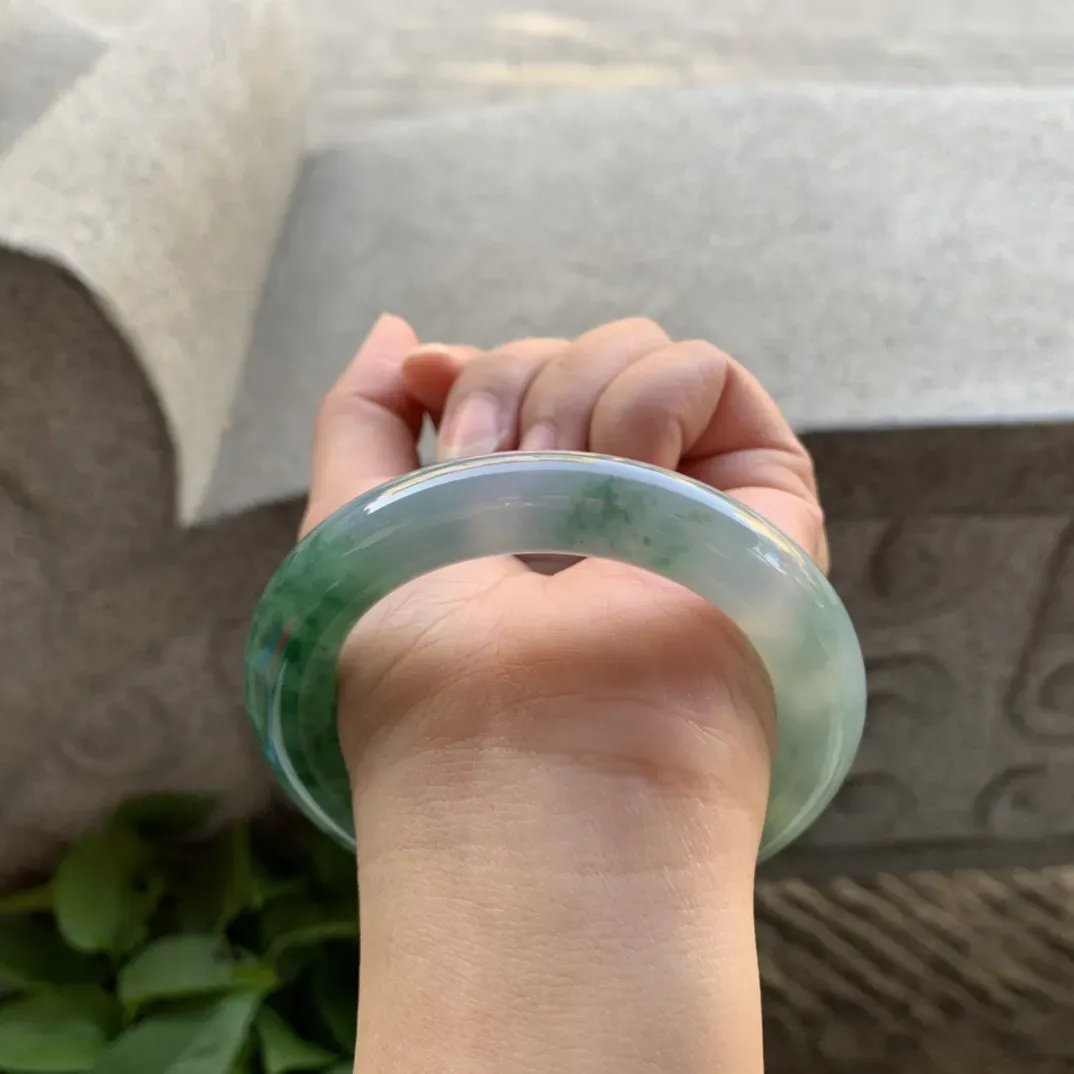 圈口55.7-11.2 【冰辣绿圆条手镯】圆条55 56可戴