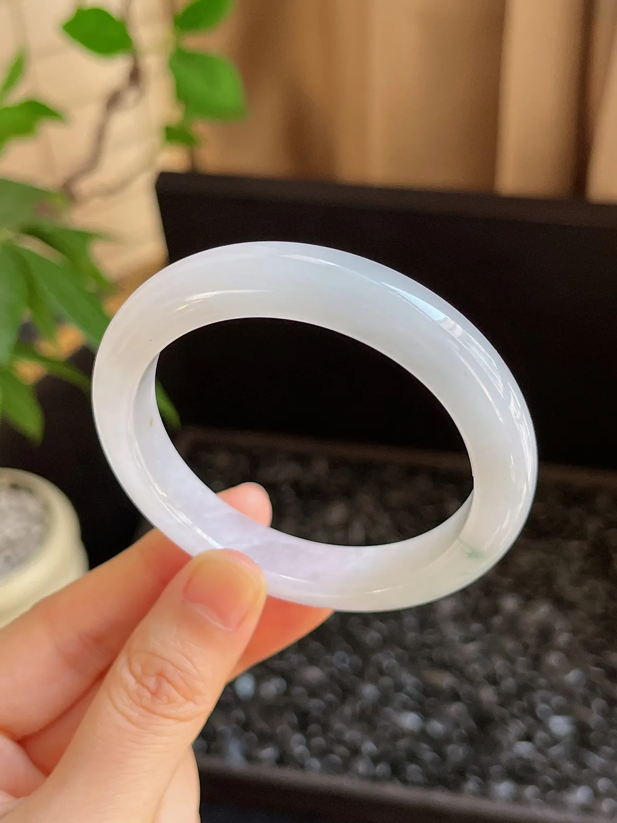 正圈53圈口，翡翠冰糯种白色手镯