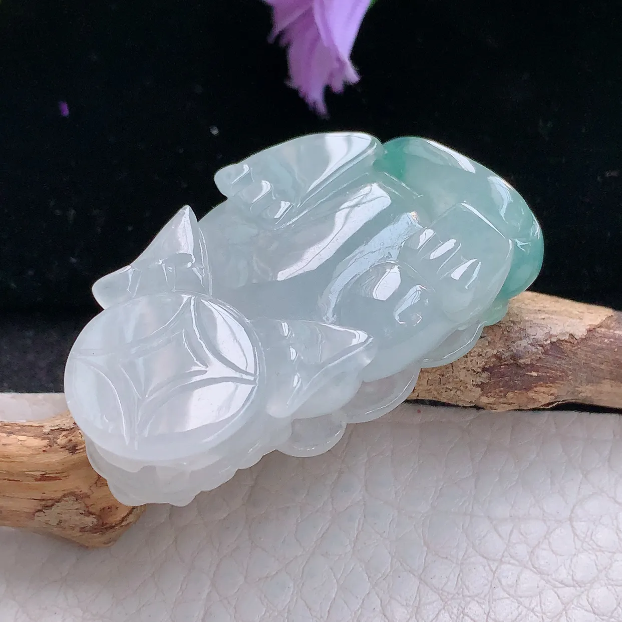 yn实拍45.7*24.2*12缅甸翡翠精雕冰飘花招财貔貅 玉皮休玉项坠 玉挂件