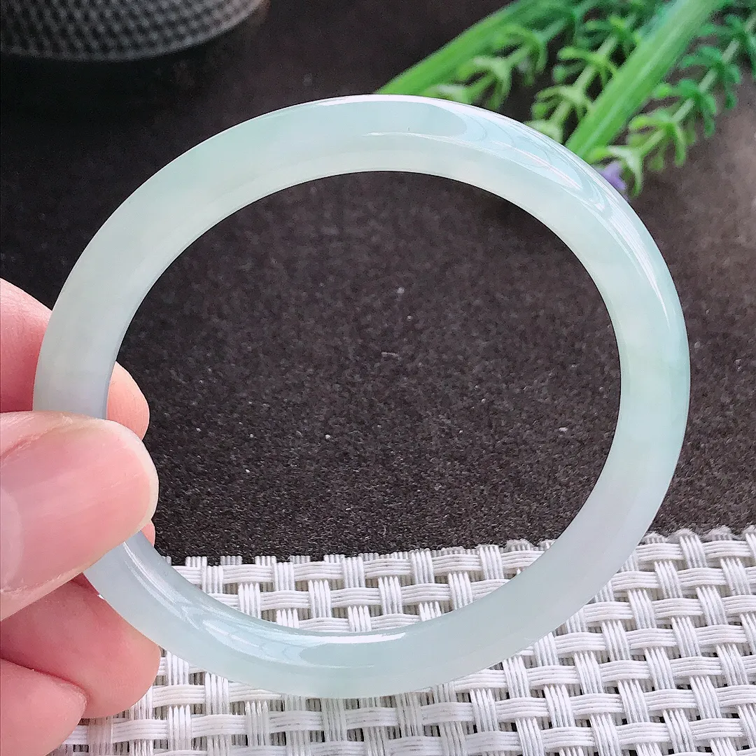 实拍A货翡翠52.5/6.6/7.2老坑冰透果冻胶冰晴圆条手镯细条玉镯手环