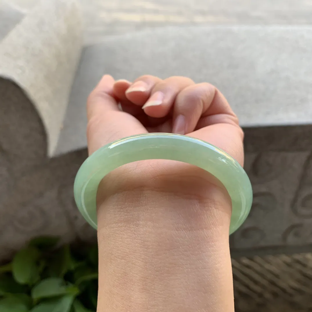 小圈口 52.1-9【冰绿圆条手镯】圆条52 53可戴